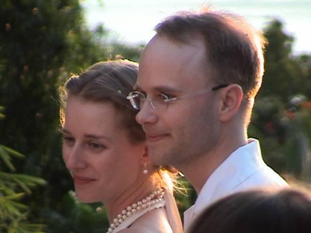 Click for original image 27k 640x480